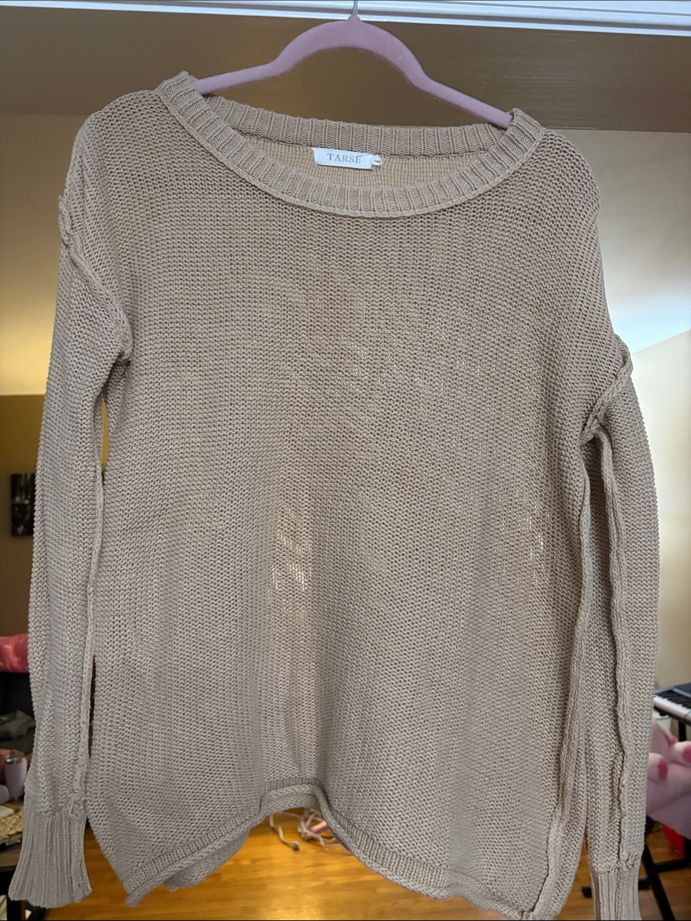TARSE Women's Scoopneck Crew Sweater in Beige